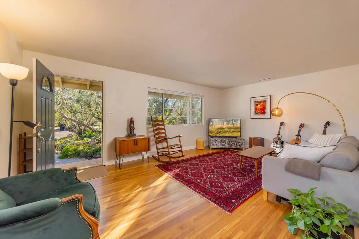 1227 Cruzero, Ojai, CA 93023 - #1