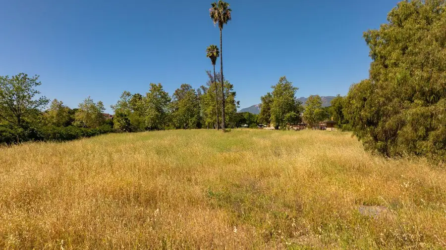 325 Bryant Street, Ojai, CA 93023 - #2