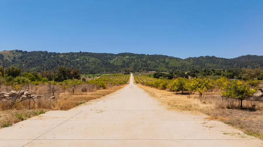 12400 Ojai Santa Paula Road, Ojai, CA 93023 - #3