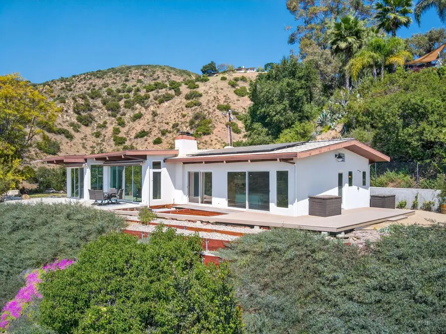1447 N Foothill Road, Ojai, CA 93023 - #2