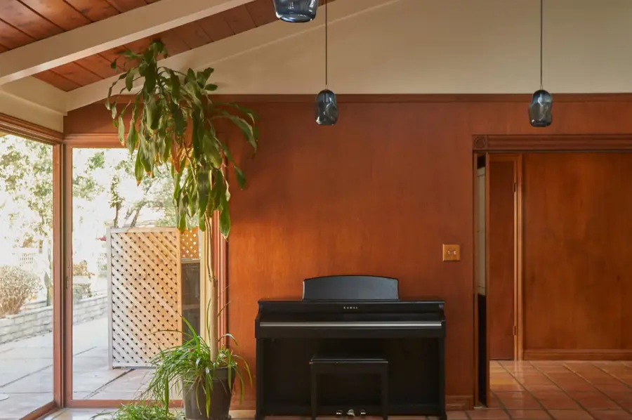 918 El Toro Rd., Ojai, CA 93023 - #2