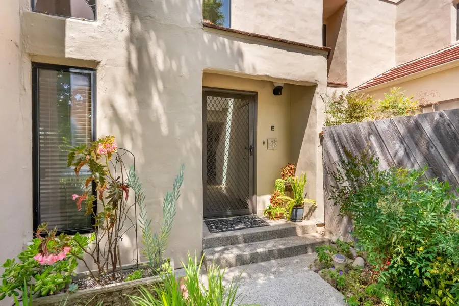 211 N Carillo Road #E, Ojai, CA 93023 - #3