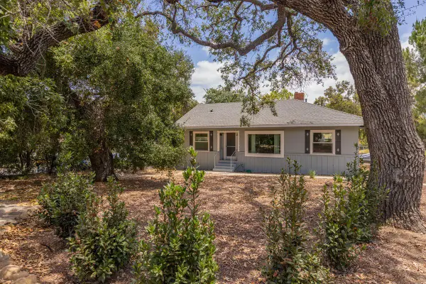 605 W Ojai Avenue, Ojai, CA 93023
