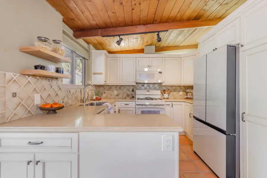 711 Drown Avenue, Ojai, CA 93023 - #3