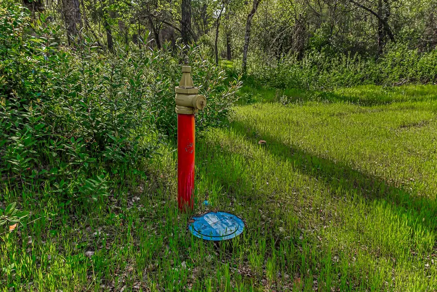 9200 Silver King Road, Redding, CA 96001 - #2