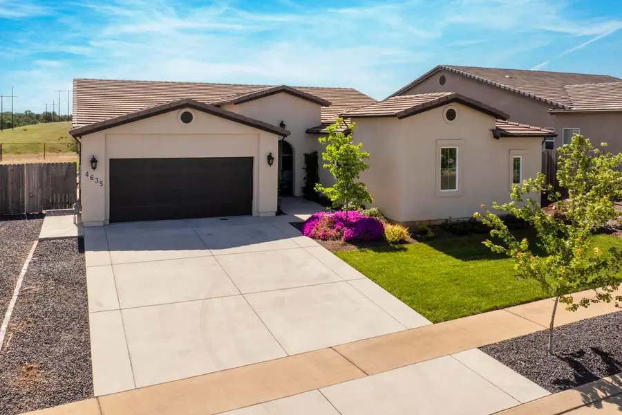 4635 Pleasant Hills Drive, Anderson, CA 96007 - Image #2