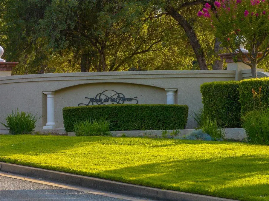 15888 El Camino Robles Road, Redding, CA 96001 - Image #3