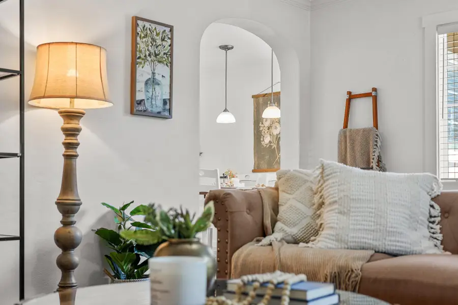 1545 Olive Avenue, Redding, CA 96001 - #2