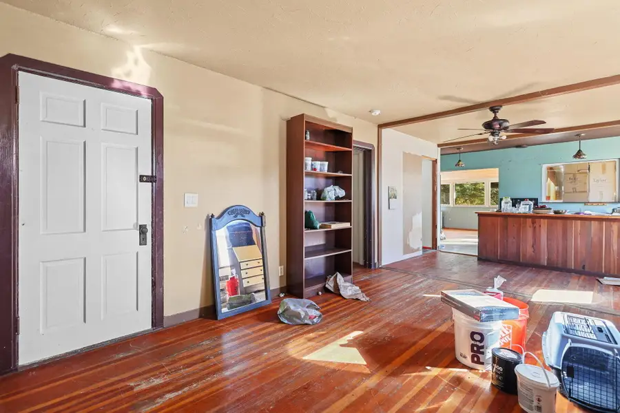 14223 Main Street, French Gulch, CA 96033 - Image #3