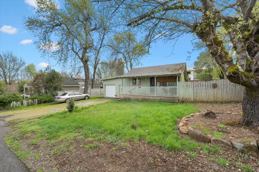 1411 Diamond Street, Anderson, CA 96007 - Image #2