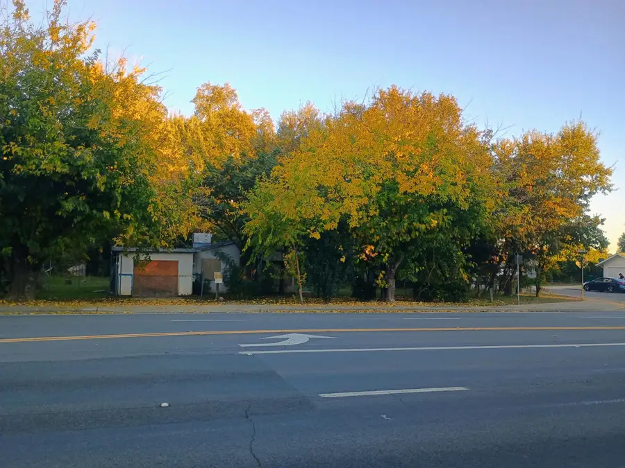 2785 North Street, Anderson, CA 96007 - Image #2