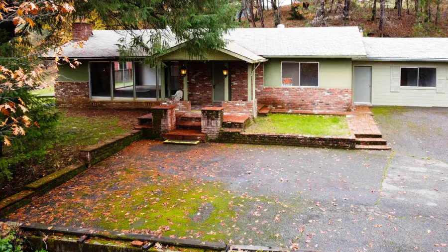 138 Sam Lee Drive, Weaverville, CA 96093 - Image #2