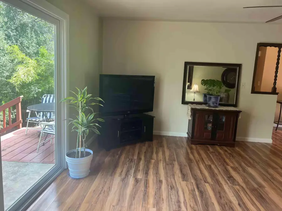 4410 Melody Lane, Redding, CA 96001 - Image #3