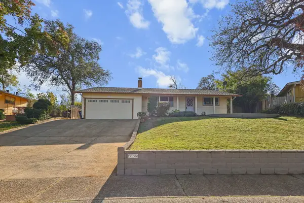 3135 Stratford Avenue, Redding, CA 96001