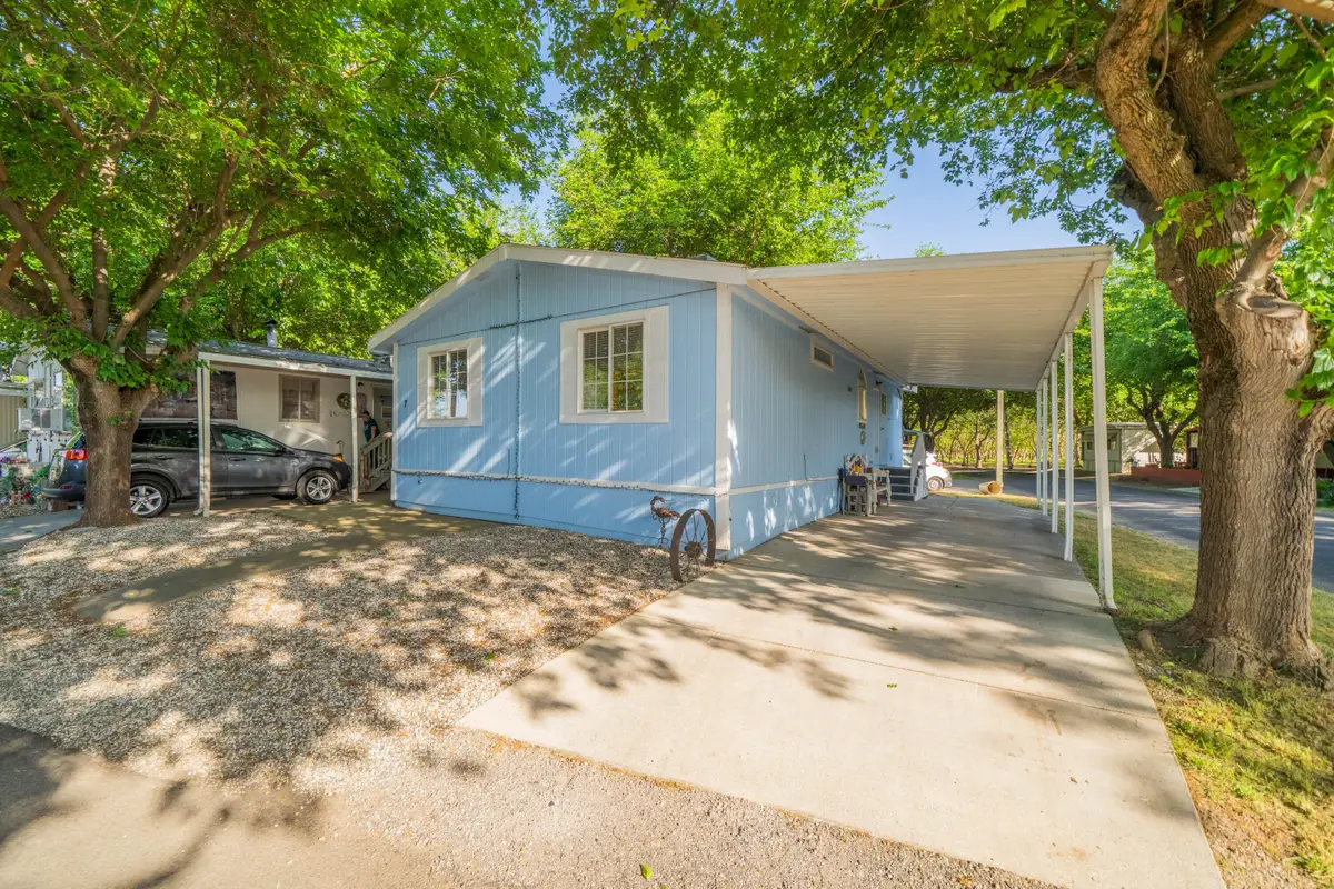 11705 Parey Avenue, Red Bluff, CA 96080 - Image #1