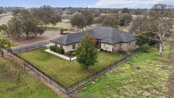 19055 Del Mar Drive, Cottonwood, CA 96022