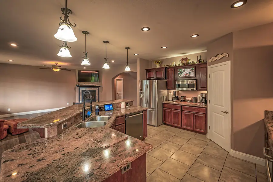 13787 Walter Avenue, Redding, CA 96003 - Image #3