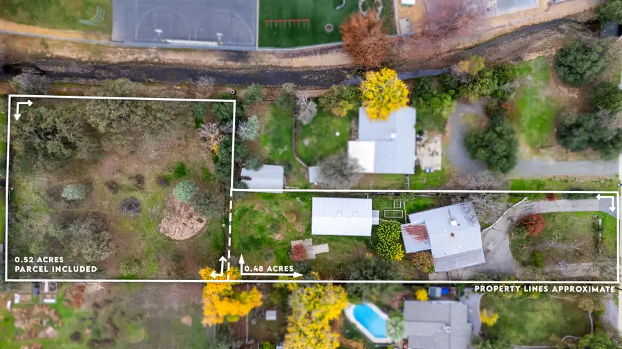 1271 Mistletoe Lane, Redding, CA 96002 - Image #2