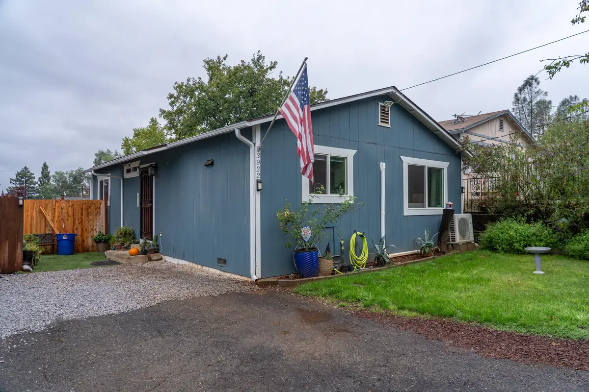3922 Laredo Street, Shasta Lake, CA 96019 - Image #1