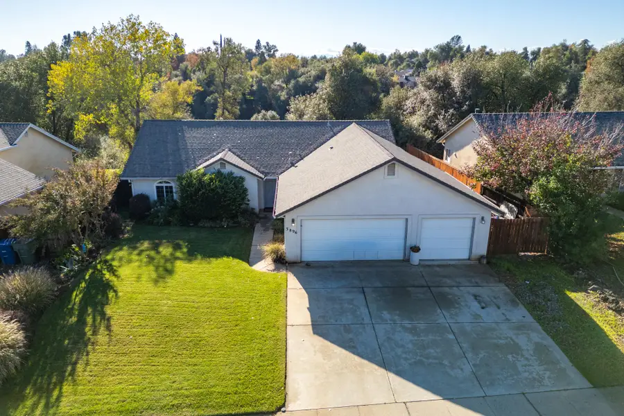 3896 Cambria Drive, Redding, CA 96002 - Image #2