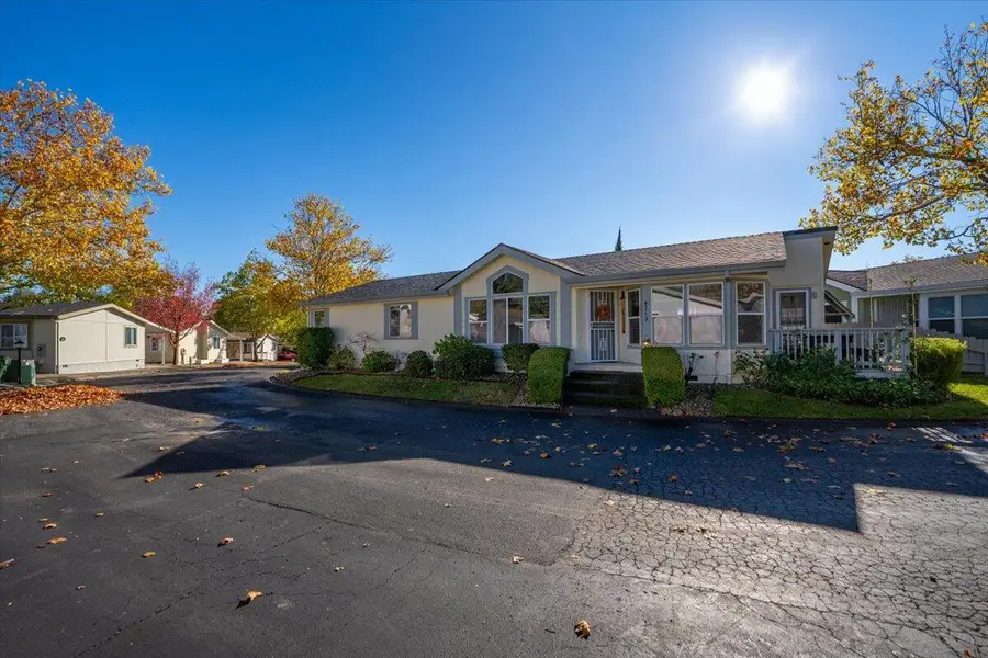 4719 Maple Trail, Redding, CA 96003 - Image #2