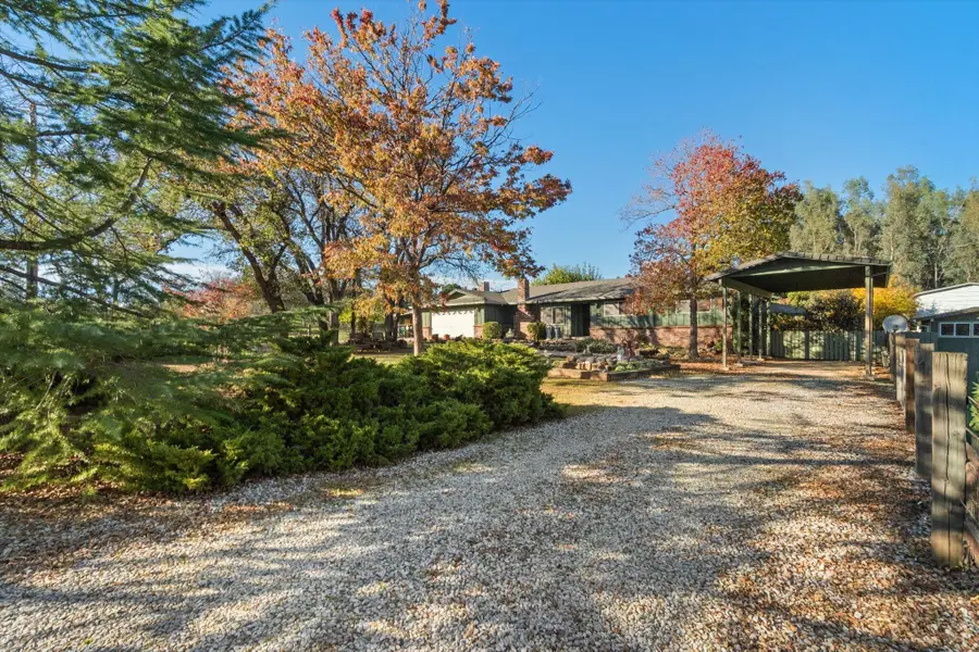 21798 Papoose Drive, Palo Cedro, CA 96073 - Image #2