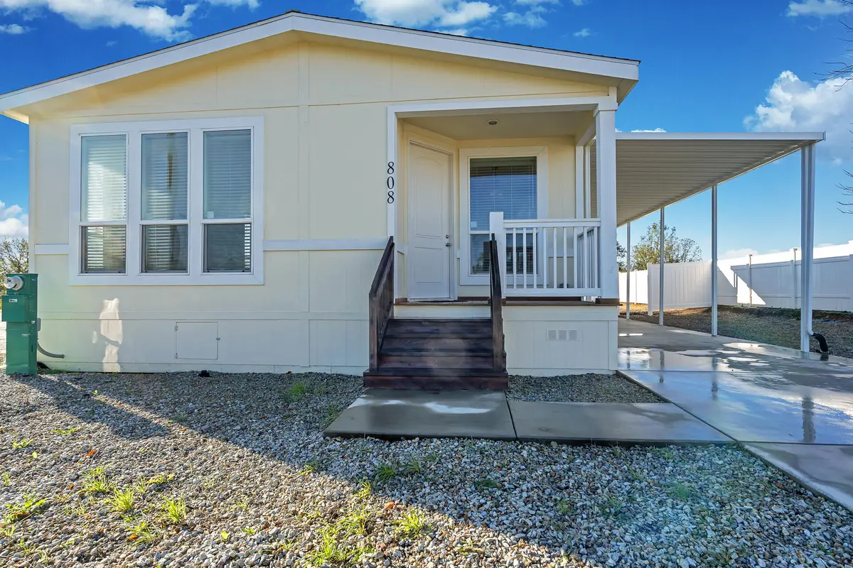 808 Butternut Trail, Redding, CA 96003 - Image #1