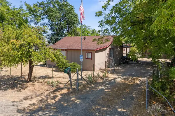 6535 Placer Road, Igo, CA 96047