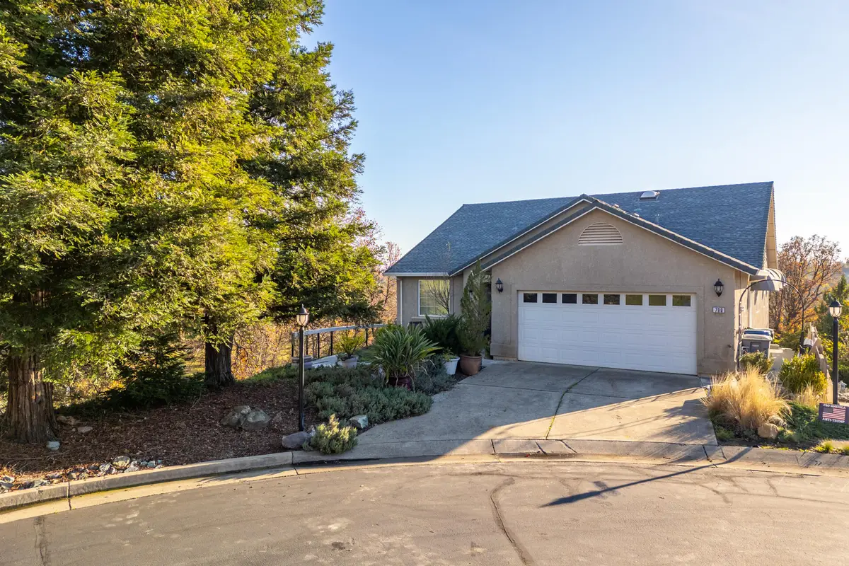 790 Volcano View Trail, Redding, CA 96003 - Image #1