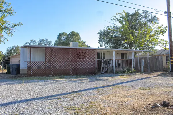 3105 Jordan Lane, Redding, CA 96003