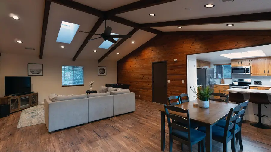 18260 Racoon Drive, Lakehead, CA 96051 - Image #2