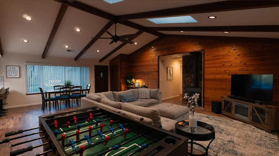 18260 Racoon Drive, Lakehead, CA 96051 - Image #3