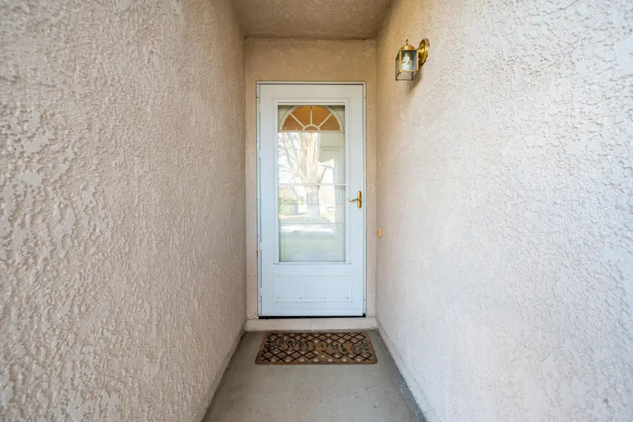 3712 Vinewood Drive, Anderson, CA 96007 - Image #3