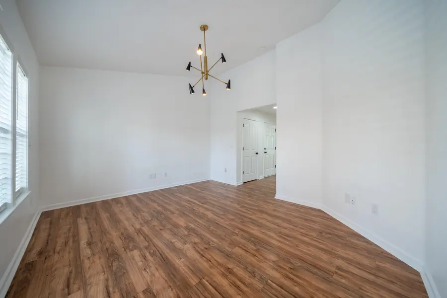 6038 Mid Drive Trail, Redding, CA 96003 - Image #3