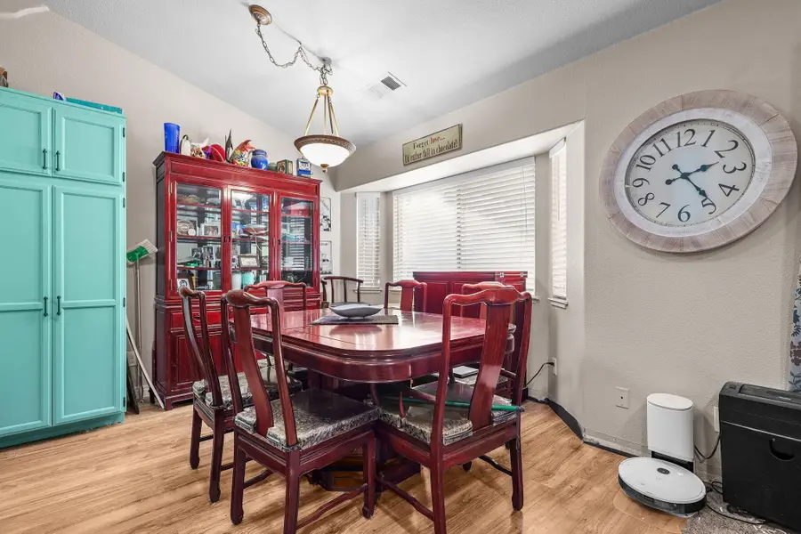 7060 Pit Road, Redding, CA 96001 - Image #3