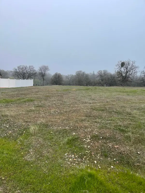 21915 Hayfork Place, Cottonwood, CA 96022