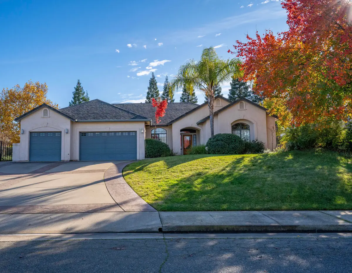 2147 Edinburgh Way, Redding, CA 96003 - Image #1