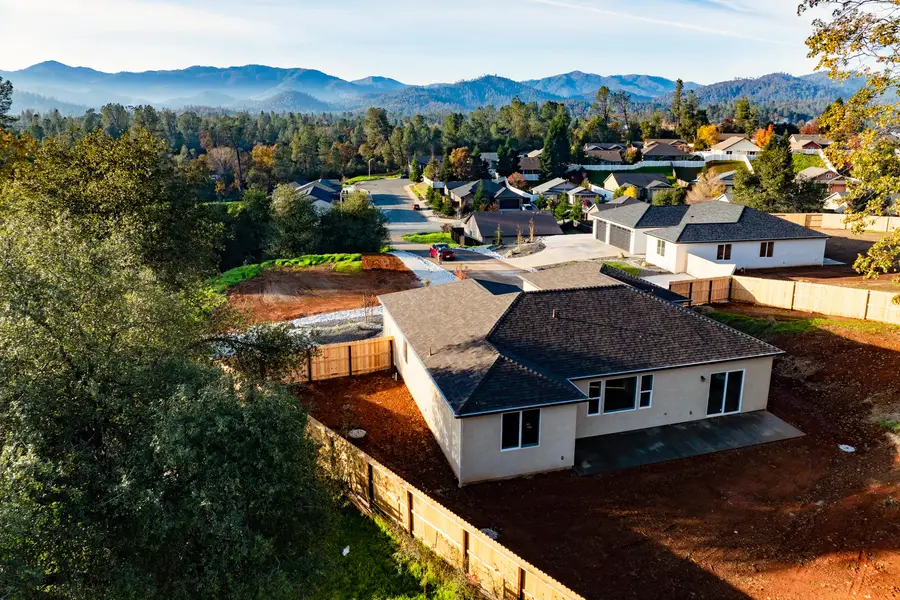 3726 Craftsman Avenue, Shasta Lake, CA 96019 - Image #2