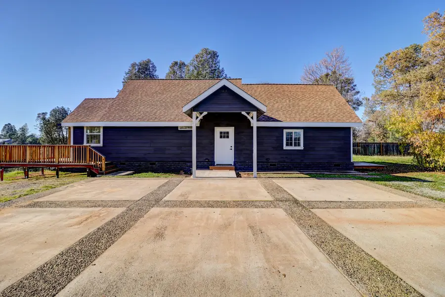 6275 Horseshoe Lane, Anderson, CA 96007 - Image #2