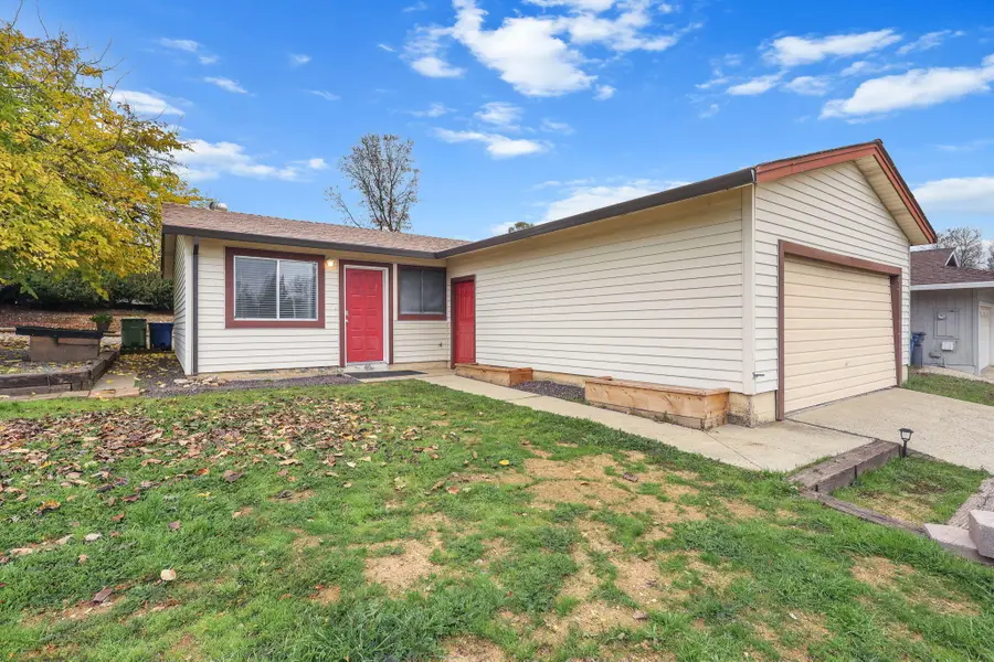 1111 Jaxon Way, Redding, CA 96003 - Image #3