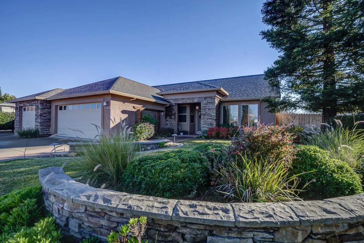 4105 Winter Green Court, Redding, CA 96001 - Image #1