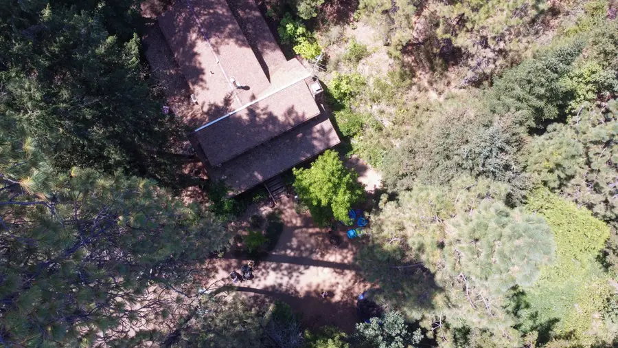 31 Lake Road, Junction City, CA 96048 - Image #3