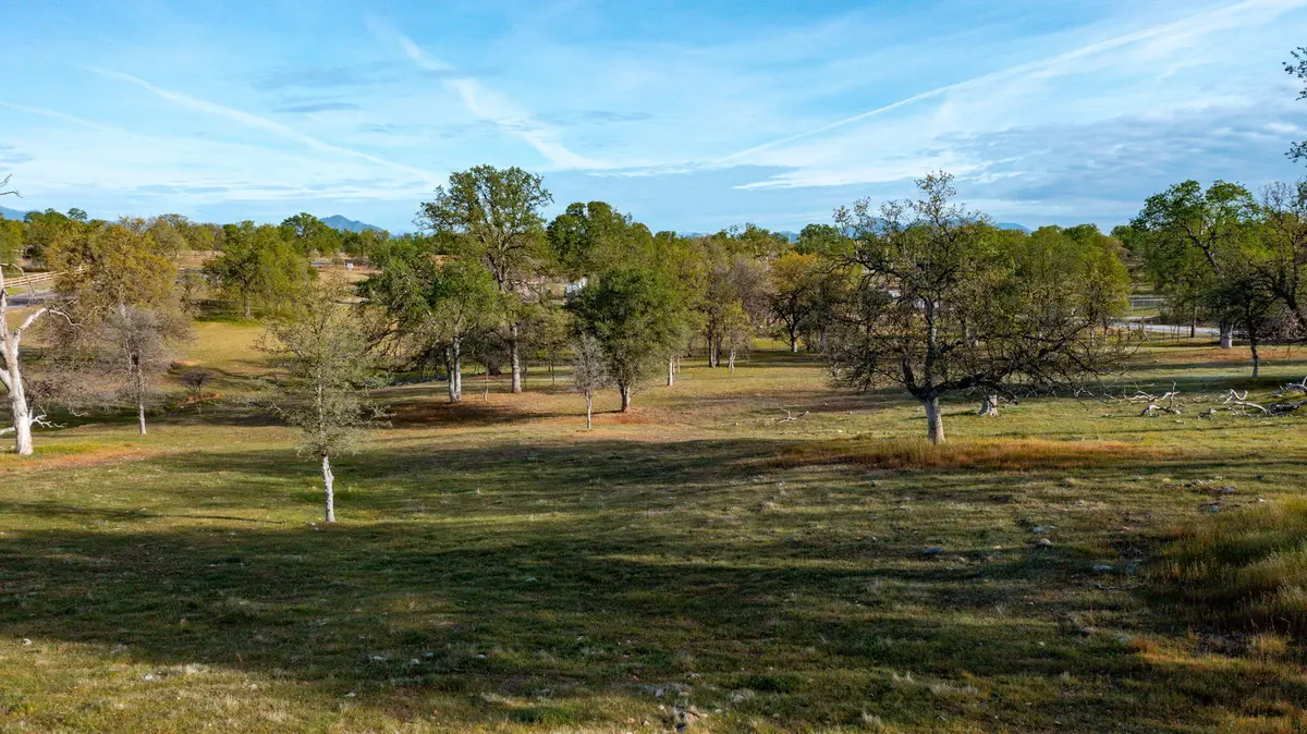 1090 Gibralter Road, Redding, CA 96003 - Image #1