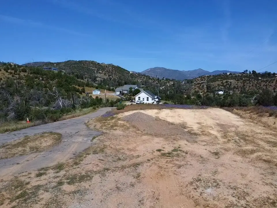 15685 Whispering Woods Trail, Redding, CA 96001 - Image #1