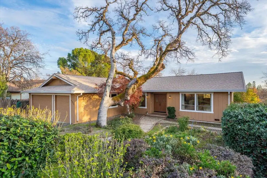 3345 Golden Heights Drive, Redding, CA 96003 - Image #2