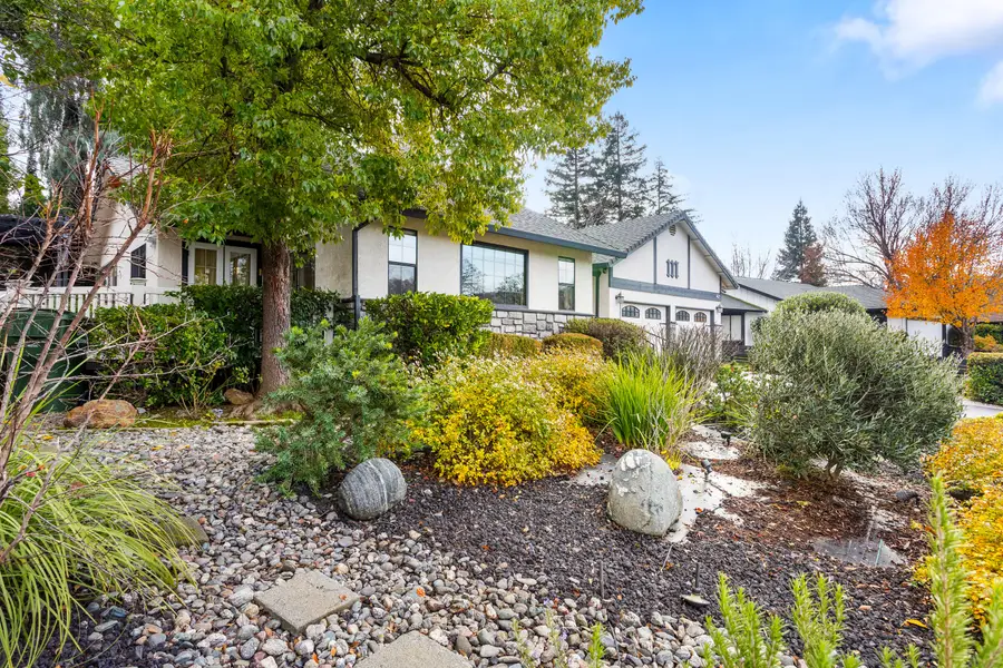 1675 Lakeside Drive, Redding, CA 96001 - Image #2