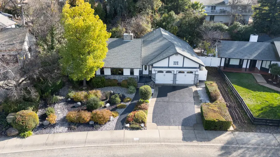 1675 Lakeside Drive, Redding, CA 96001 - Image #3