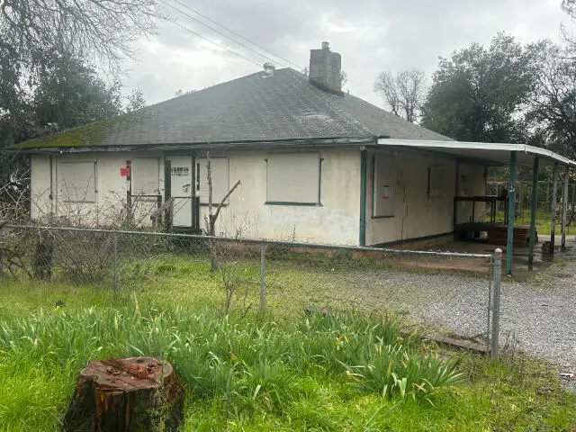 1740 Grand Coulee Boulevard, Shasta Lake, CA 96019 - Image #1