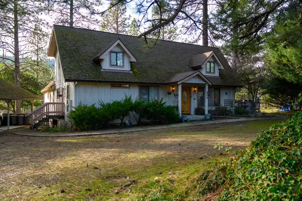 506 Masonic Lane, Weaverville, CA 96093
