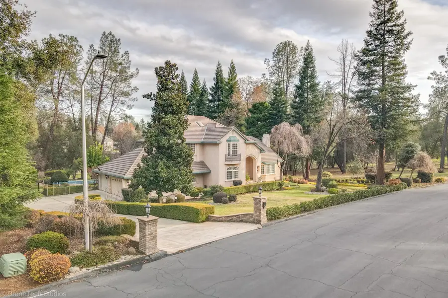 13335 Tierra Heights Road, Redding, CA 96003 - Image #3